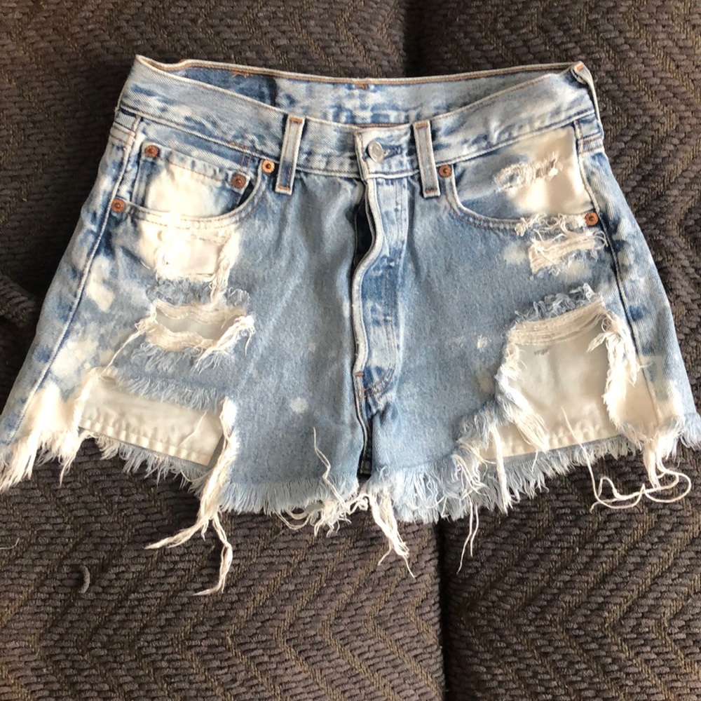 Levi Strauss 501 ripped shorts